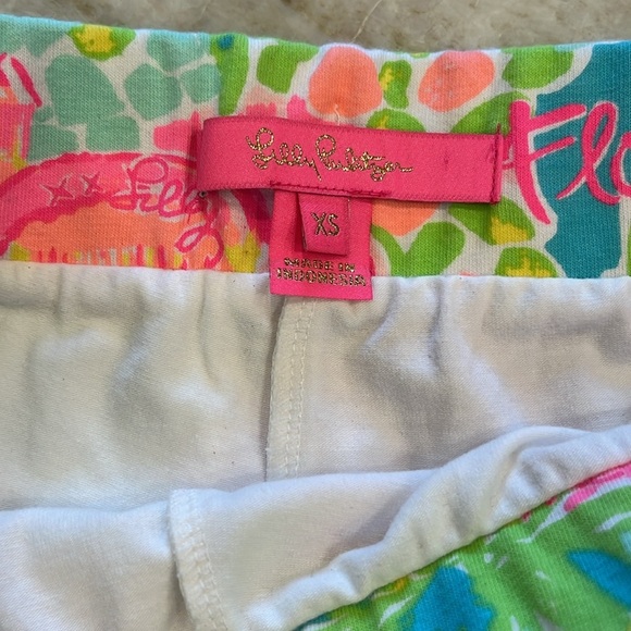 Lilly Pulitzer | Madison‎ Florida Skort | Extra Small - Picture 4 of 13